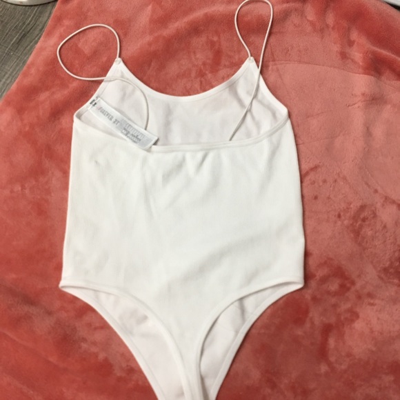 Top - Picture 2 of 3